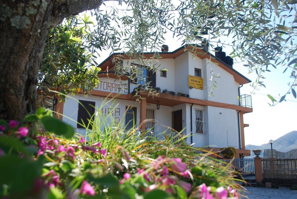 Hotel Mirador Aulla Ngoại thất bức ảnh
